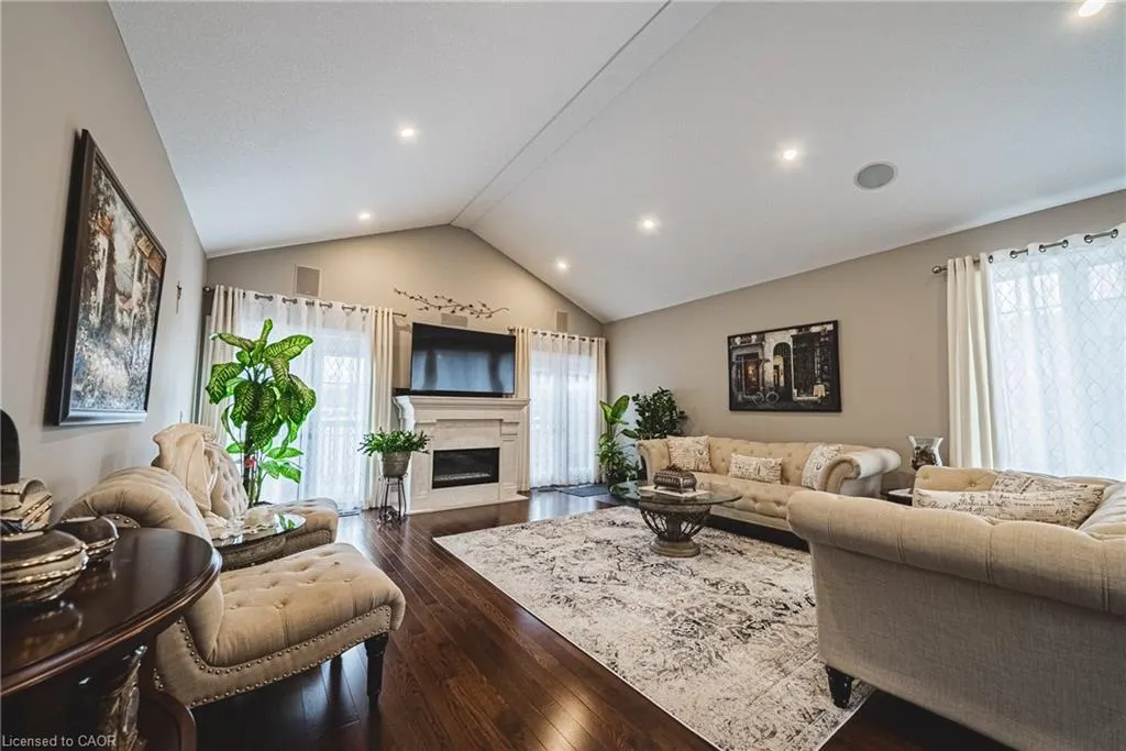 137 Pinehill Drive