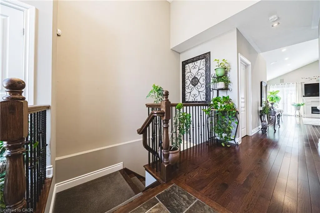 137 Pinehill Drive