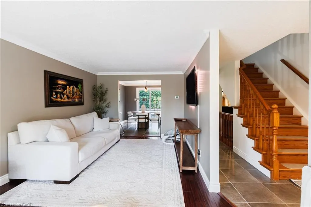 52 Rushbrook Drive