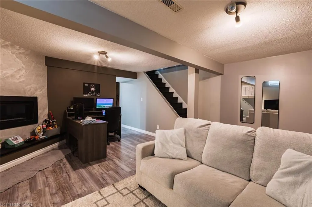 52 Rushbrook Drive