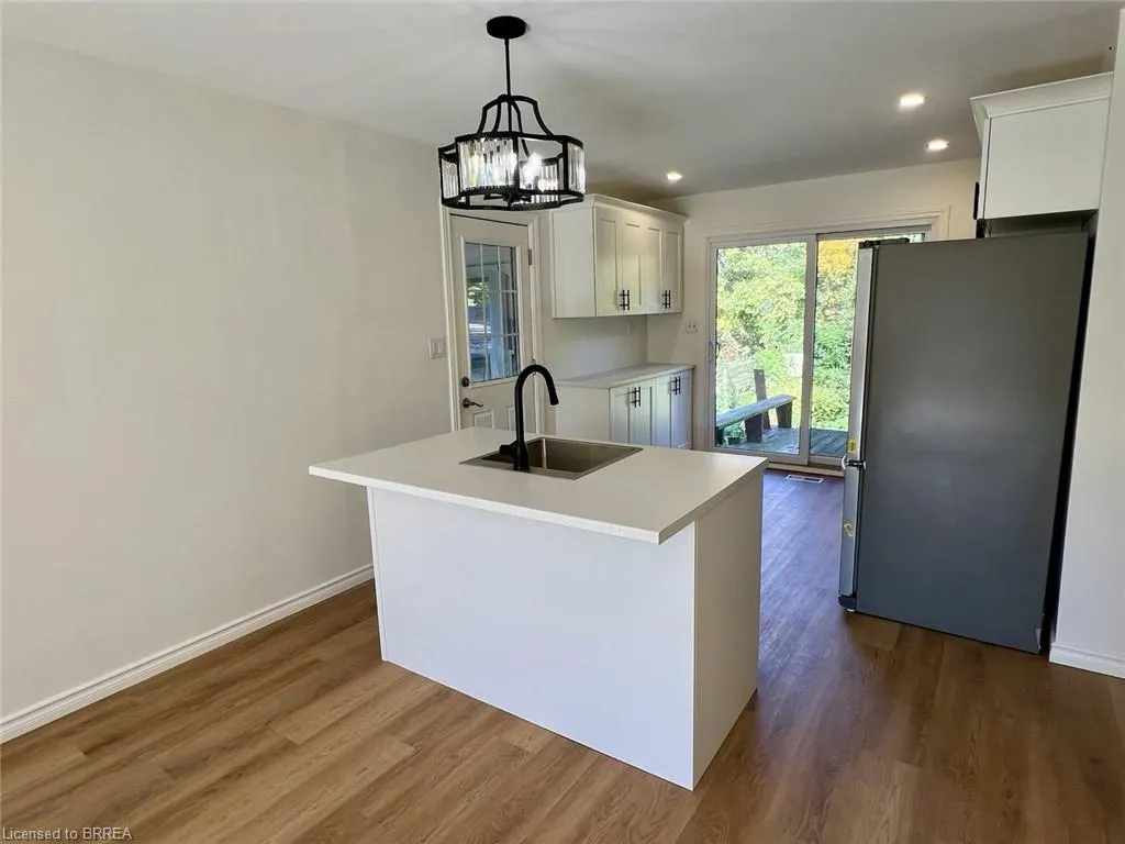 56 Sixth Concession Road
