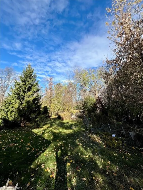 56 Sixth Concession Road