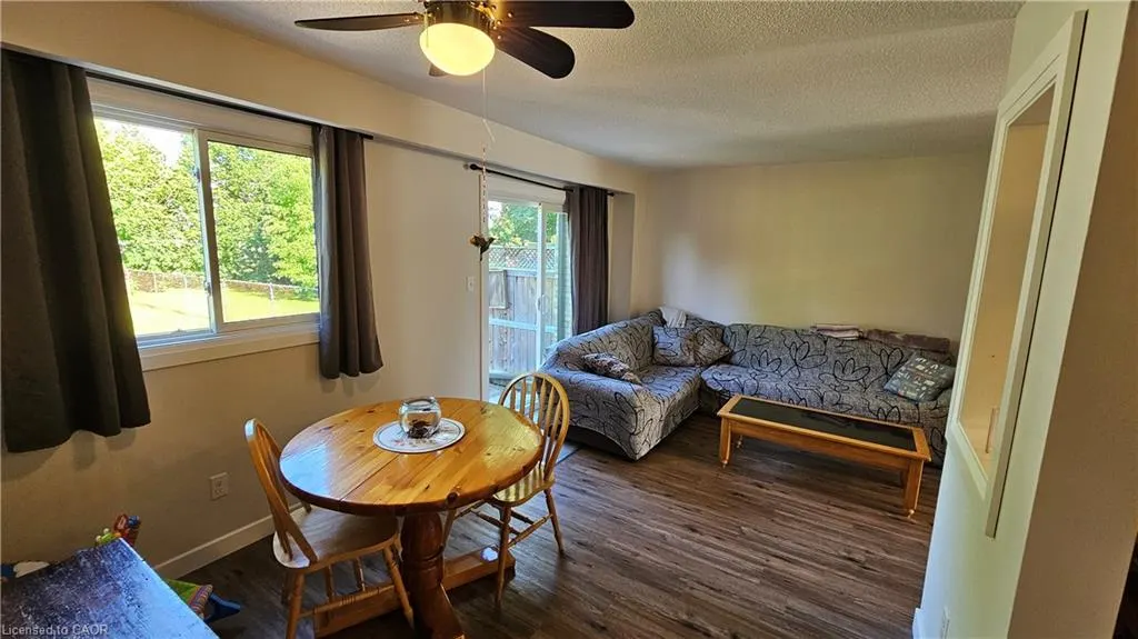 4 Parkside Drive