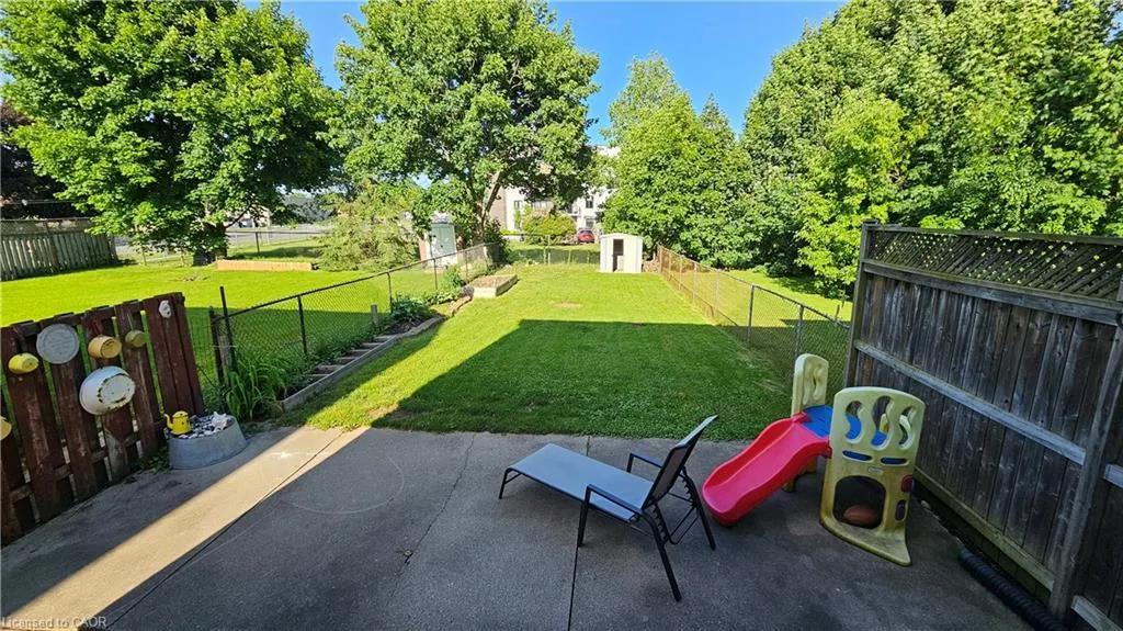 4 Parkside Drive