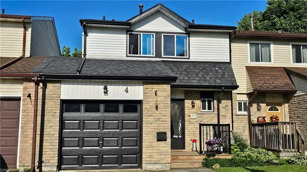 4 Parkside Drive