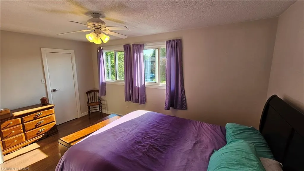 4 Parkside Drive