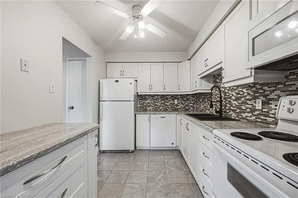 564 Sheraton Road #14