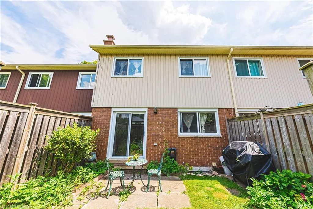 564 Sheraton Road #14
