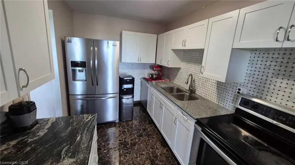 279 Chandler Drive #706
