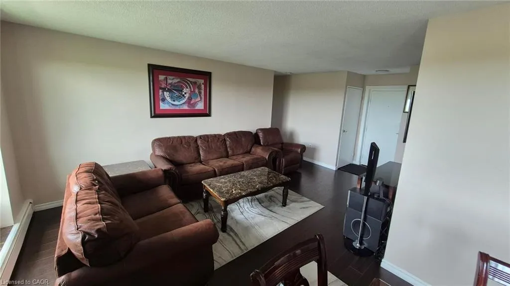 279 Chandler Drive #706