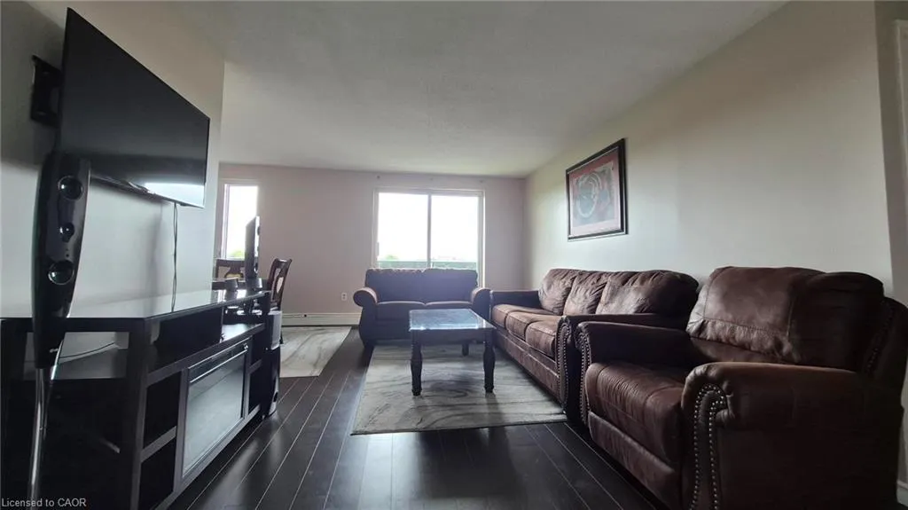 279 Chandler Drive #706