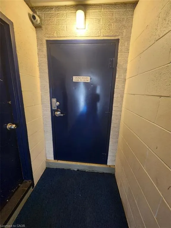 279 Chandler Drive #706