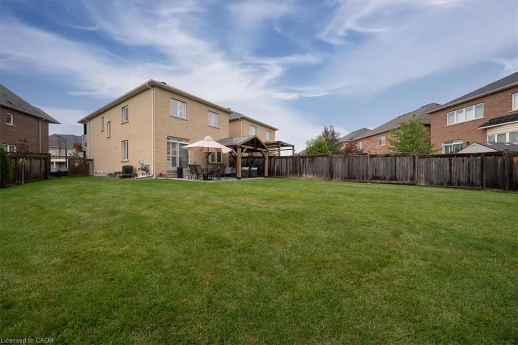 1469 Haws Crescent