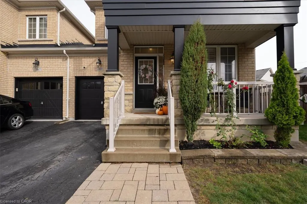 1469 Haws Crescent
