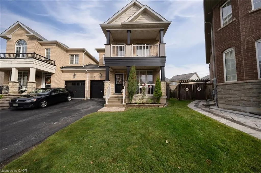 1469 Haws Crescent