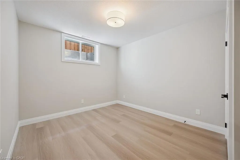 79 South Parkwood Boulevard