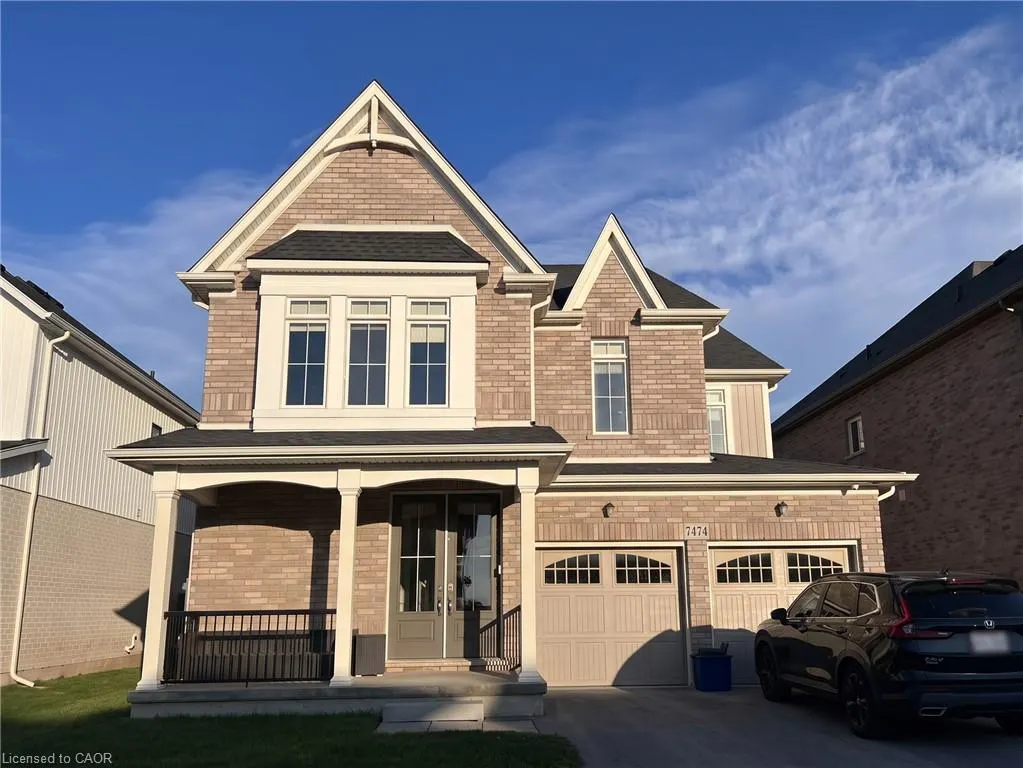 7474 Sherrilee Crescent
