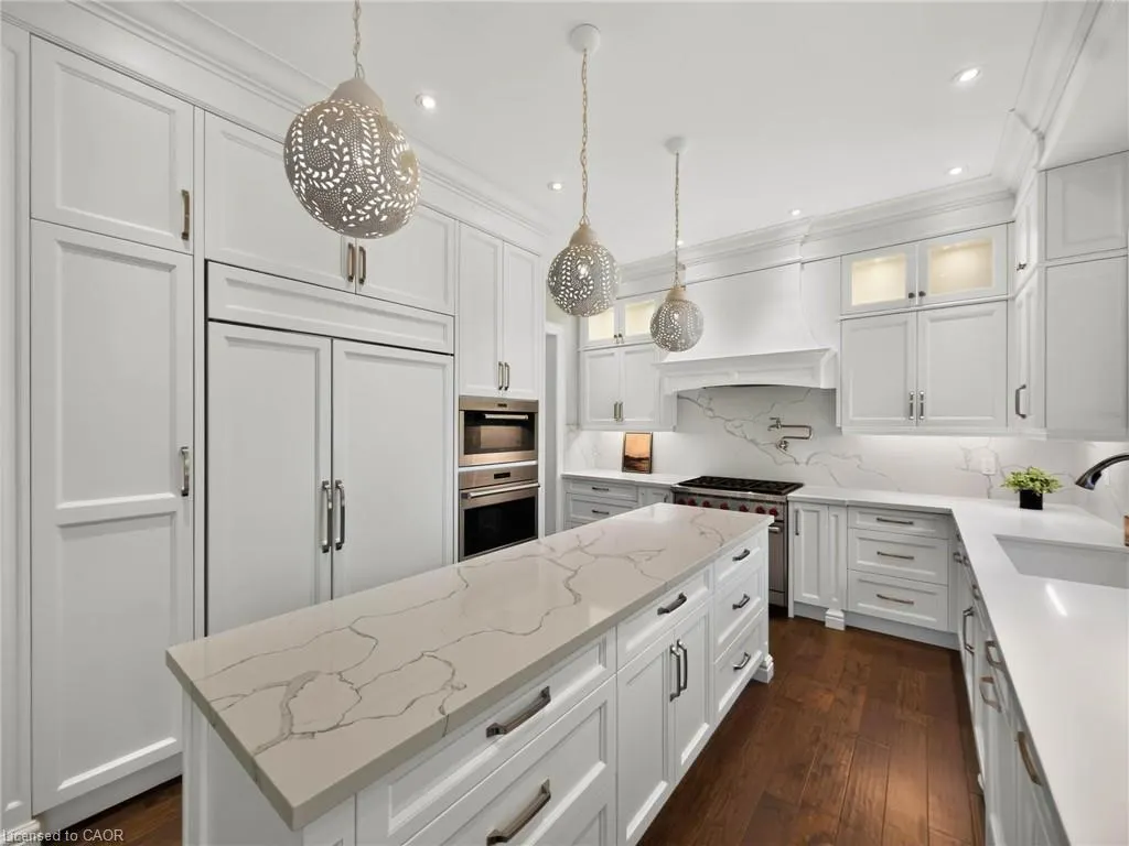 389 Belvenia Road