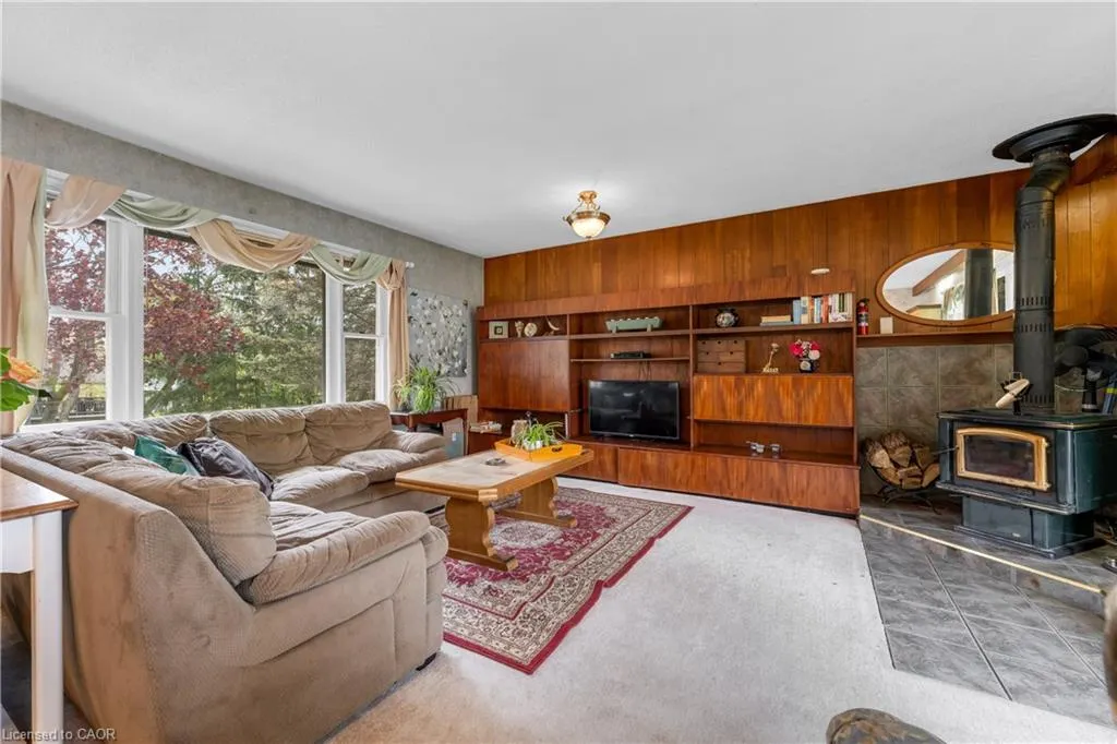 569 Crane Court