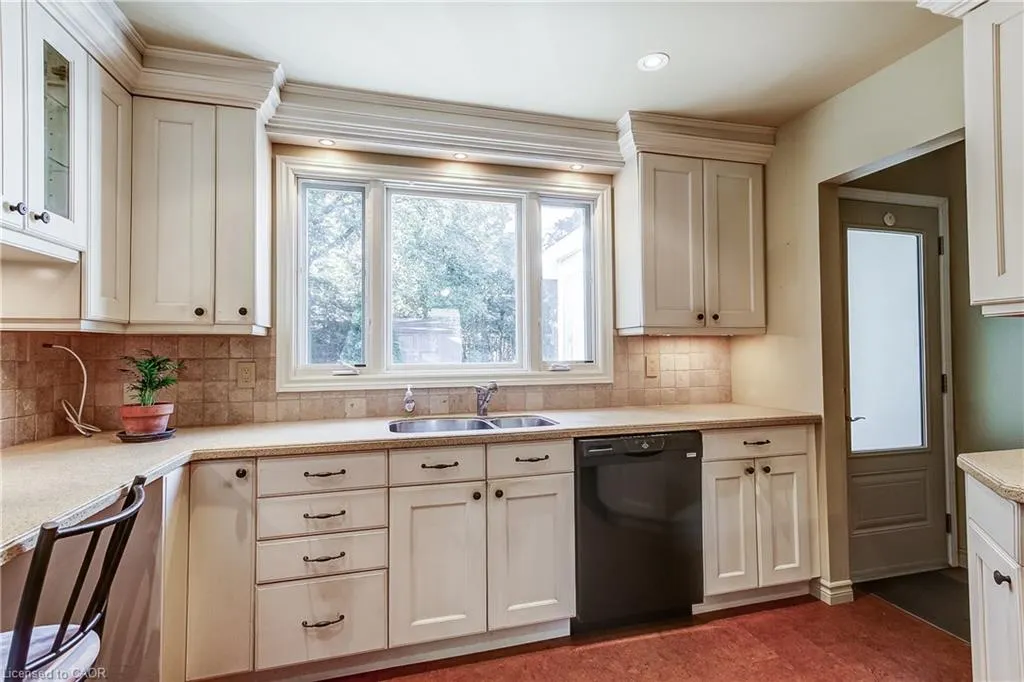 1360 Majestic Drive