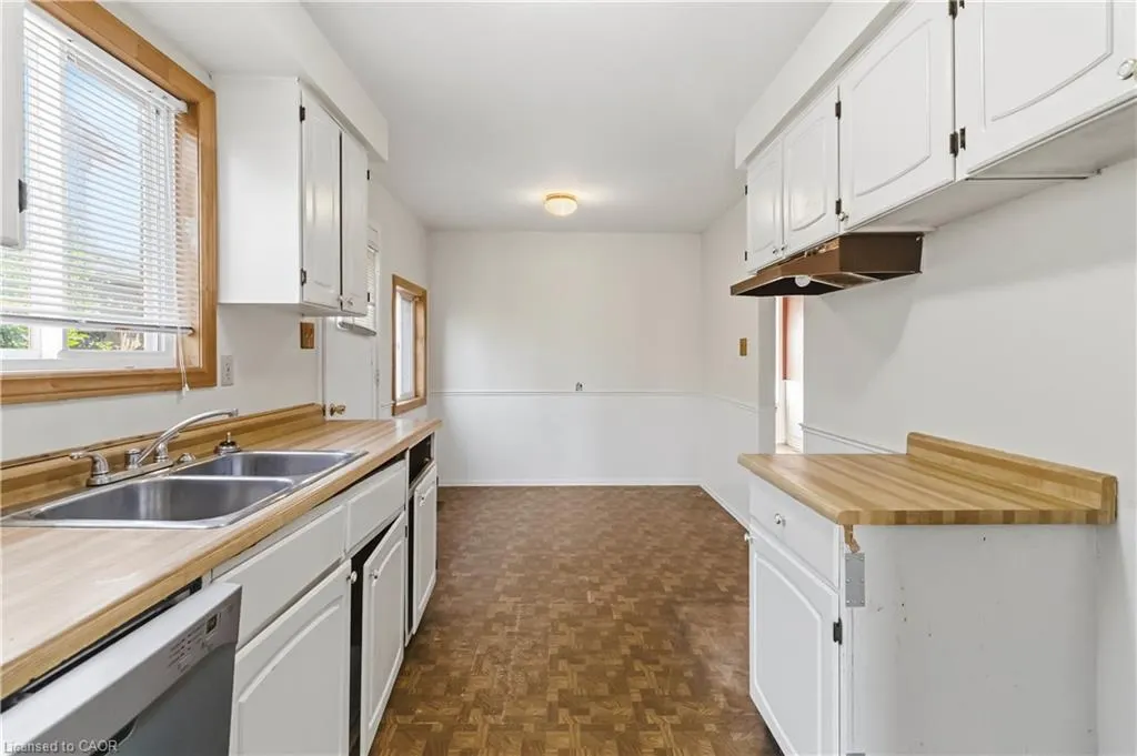 3097 Autumn Hill Crescent