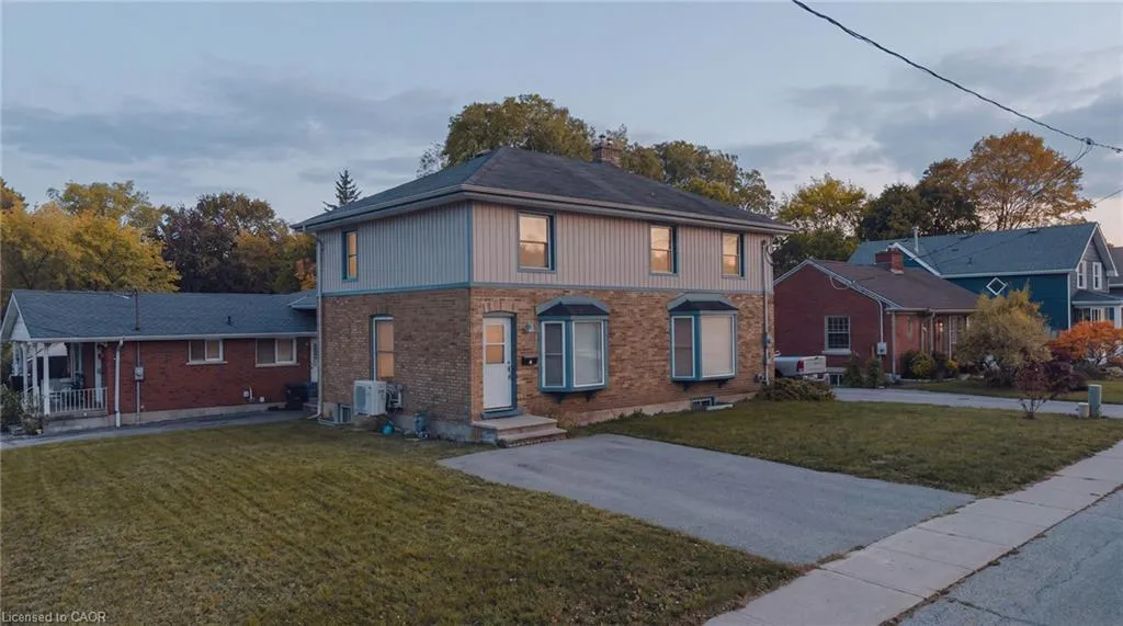 752 Sherring Street