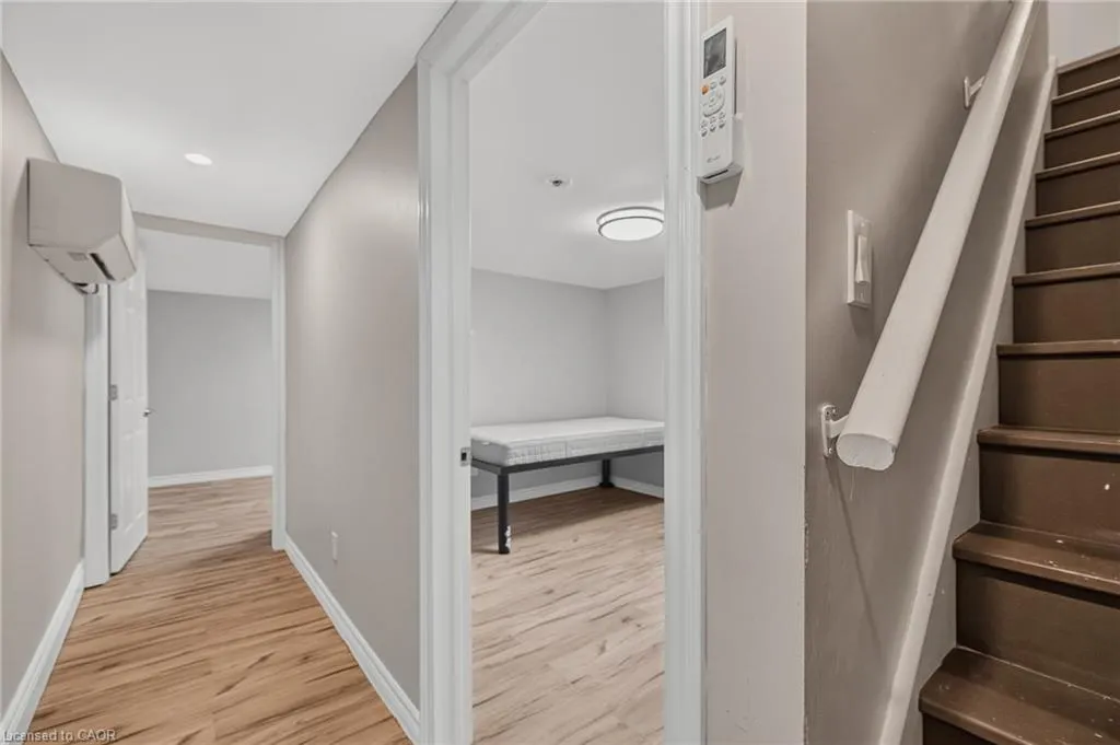752 Sherring Street