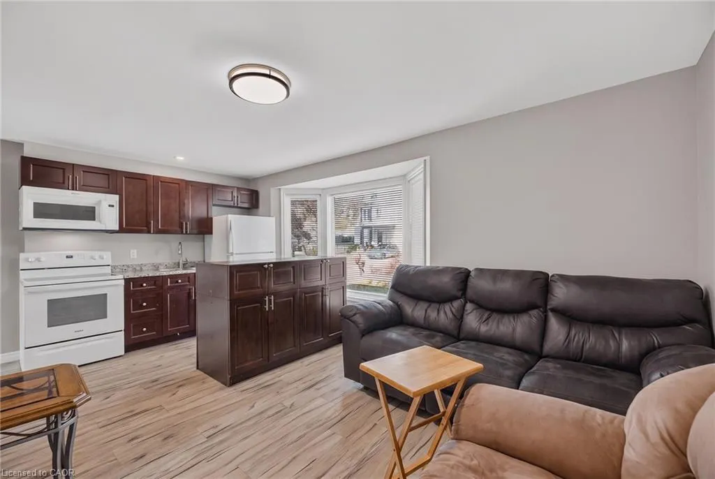 752 Sherring Street