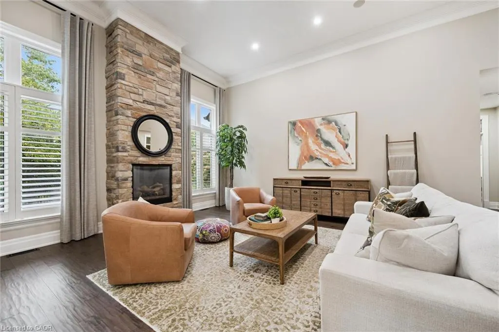 311 Terrace Wood Crescent