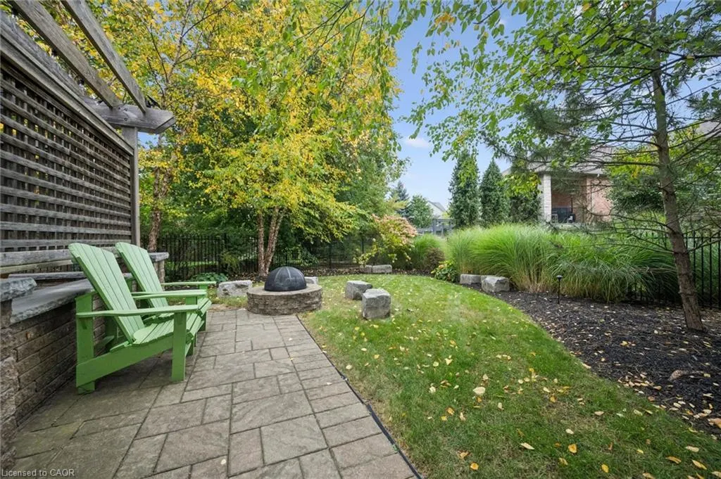 311 Terrace Wood Crescent