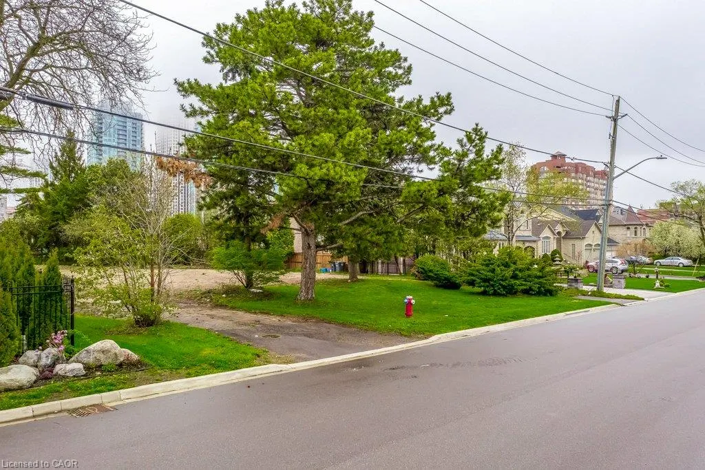 101 (PART LOT 1) Fairview Road W