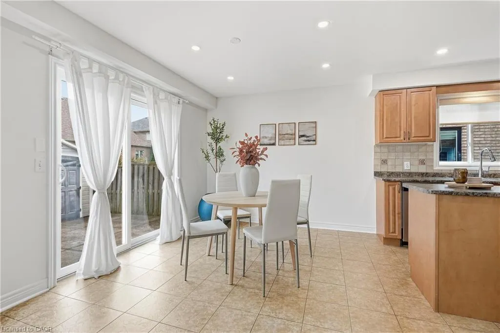 115 Bocelli Crescent