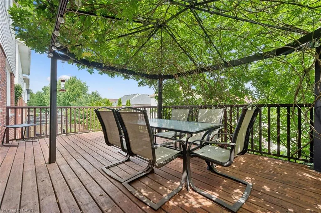 360 Red Osier Road