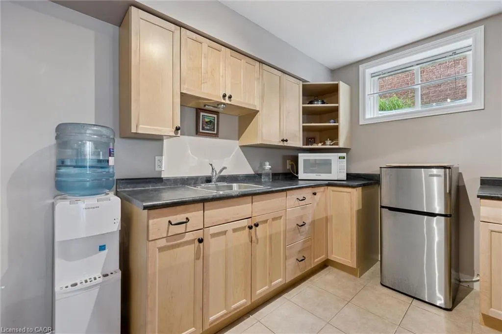 360 Red Osier Road
