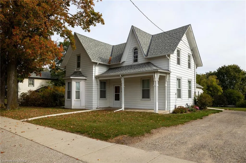 60 Simcoe Street