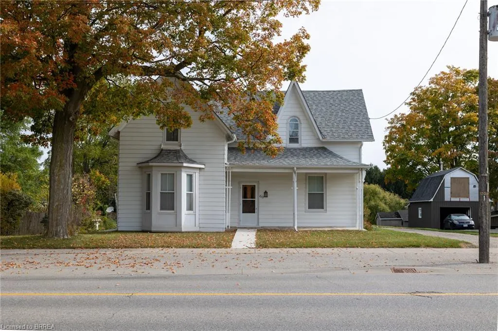60 Simcoe Street