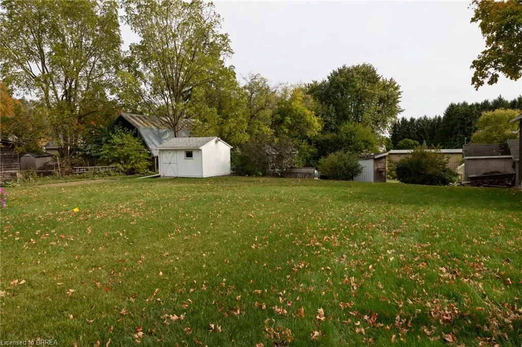 60 Simcoe Street