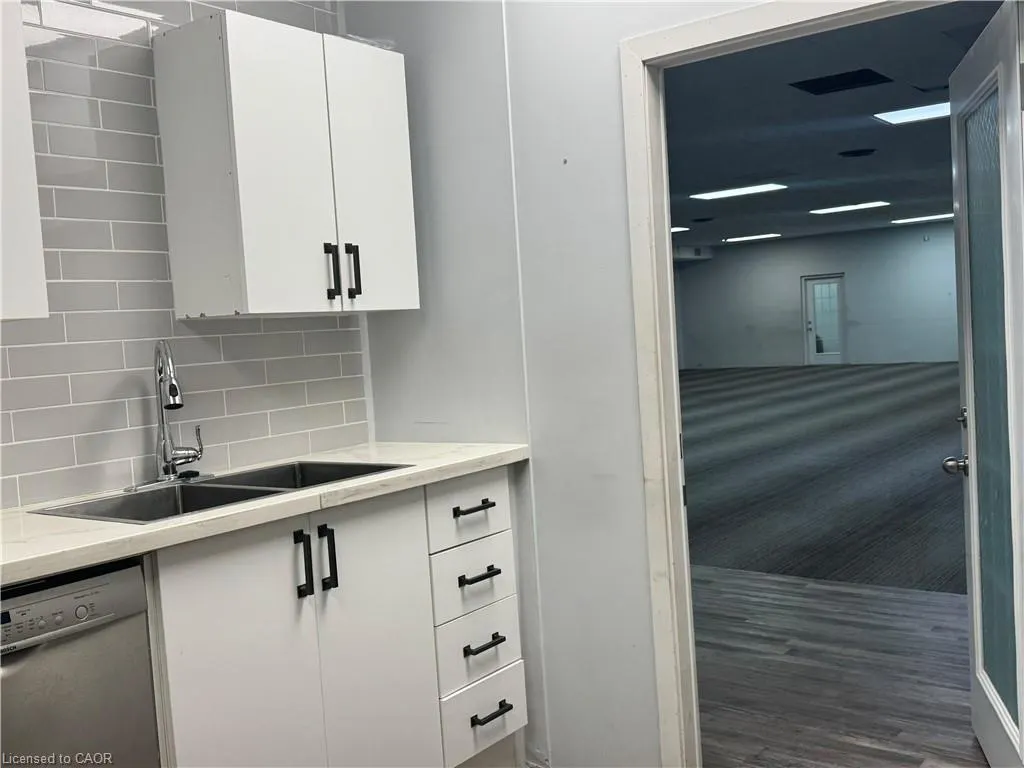 945 Upper James Street #2 Floor