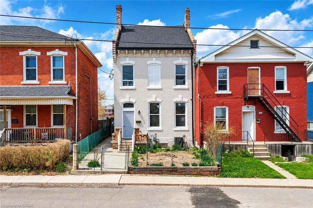 125 Cathcart Street