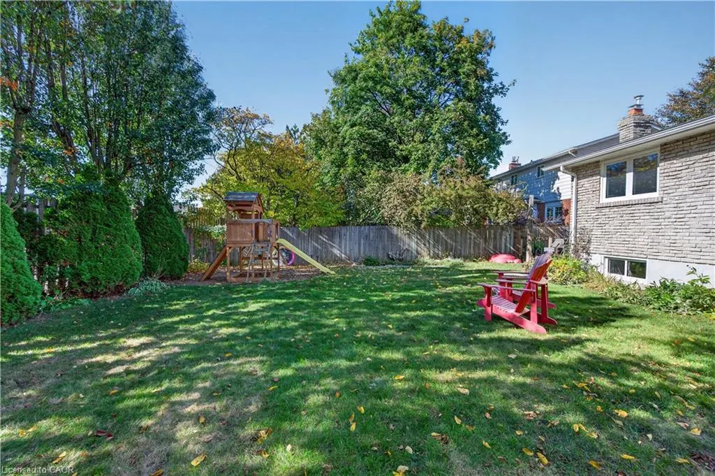 7 Fern Avenue