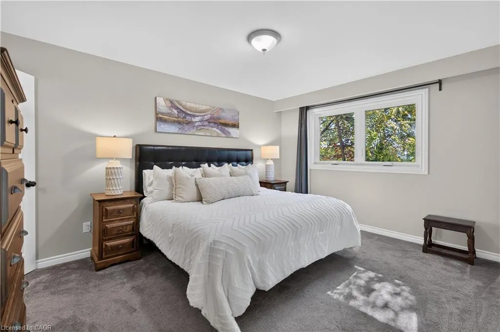7 Fern Avenue