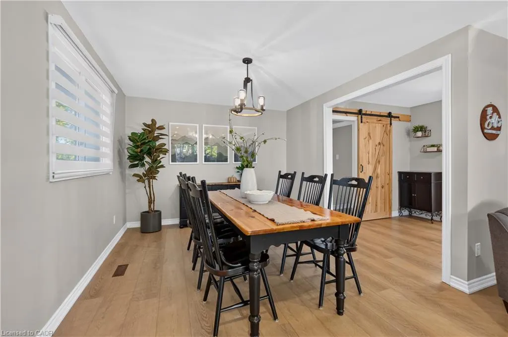 7 Fern Avenue