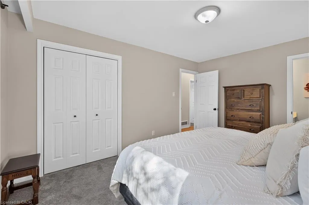 7 Fern Avenue