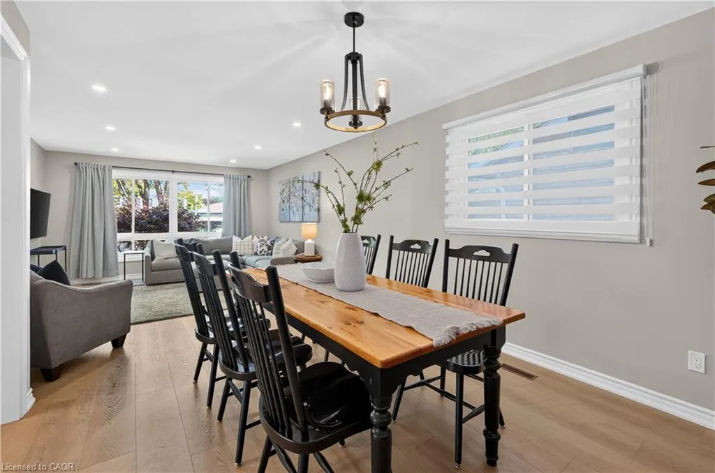 7 Fern Avenue