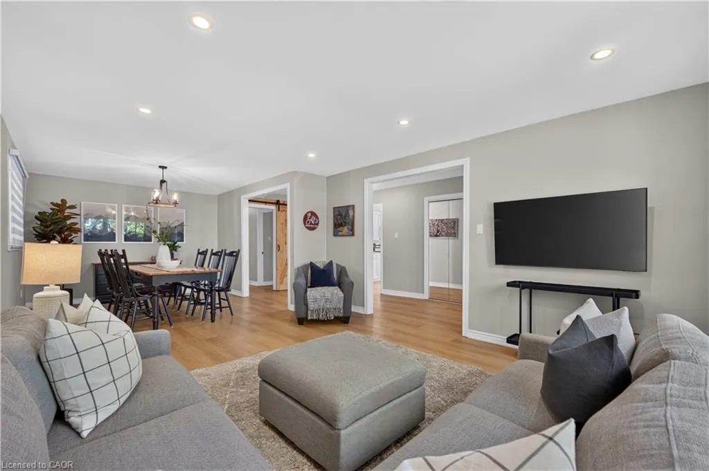 7 Fern Avenue