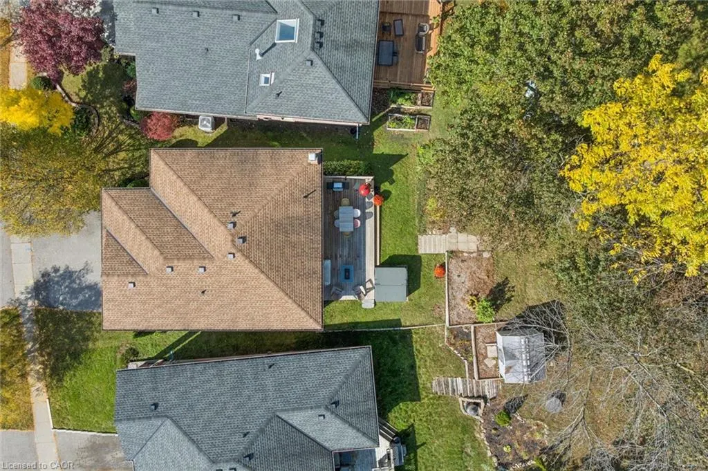 180 Eastforest Trail