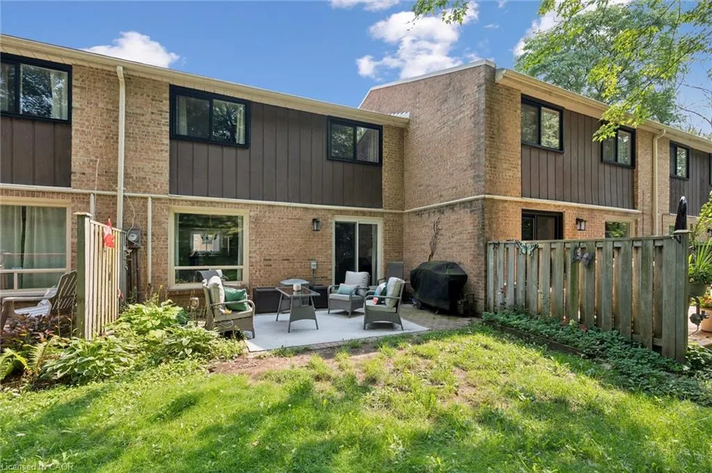 220 Salisbury Avenue #27