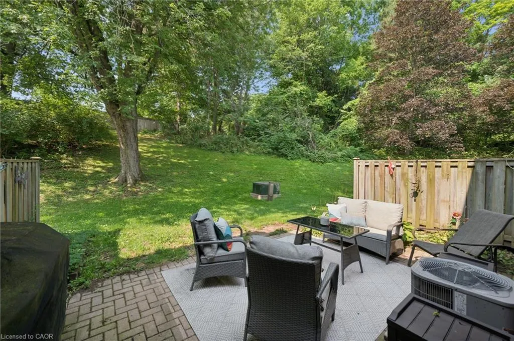 220 Salisbury Avenue #27