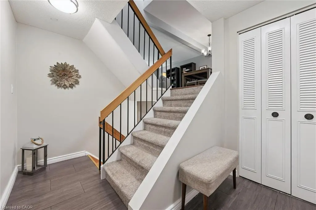 220 Salisbury Avenue #27