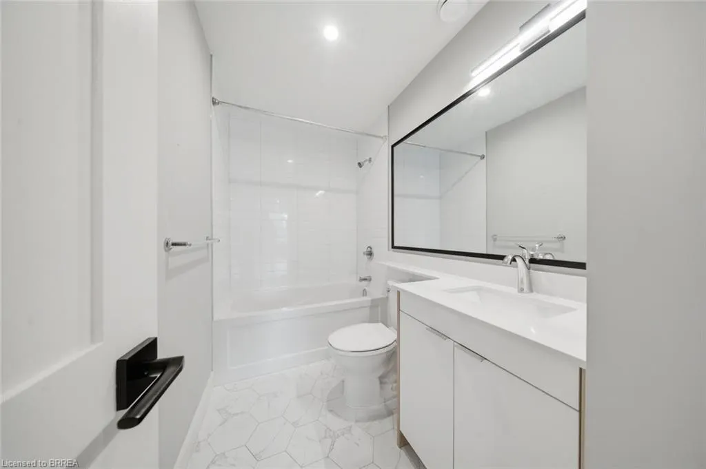 34 Norman Street #108